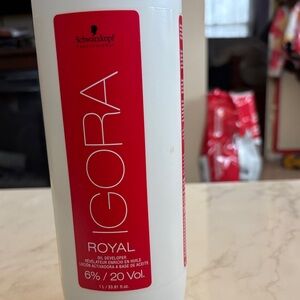 Schwarzkopf Igora Royal Hair Developer - White and Red